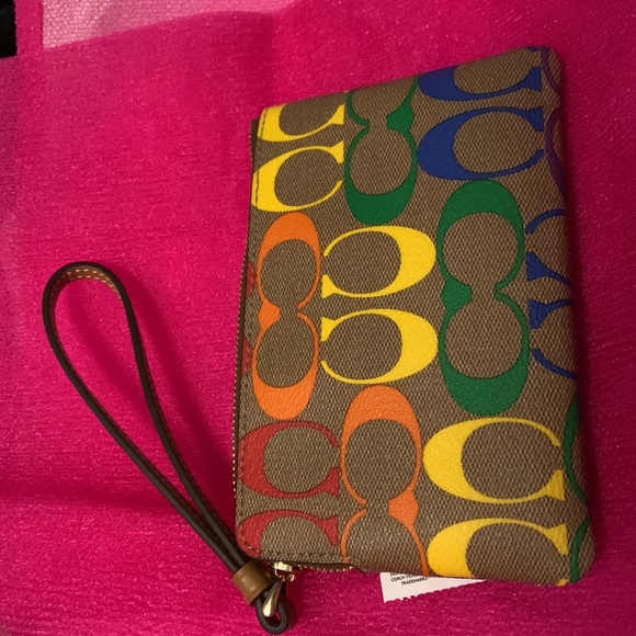 Brand New Coach Wristlet - Picture 2 of 3